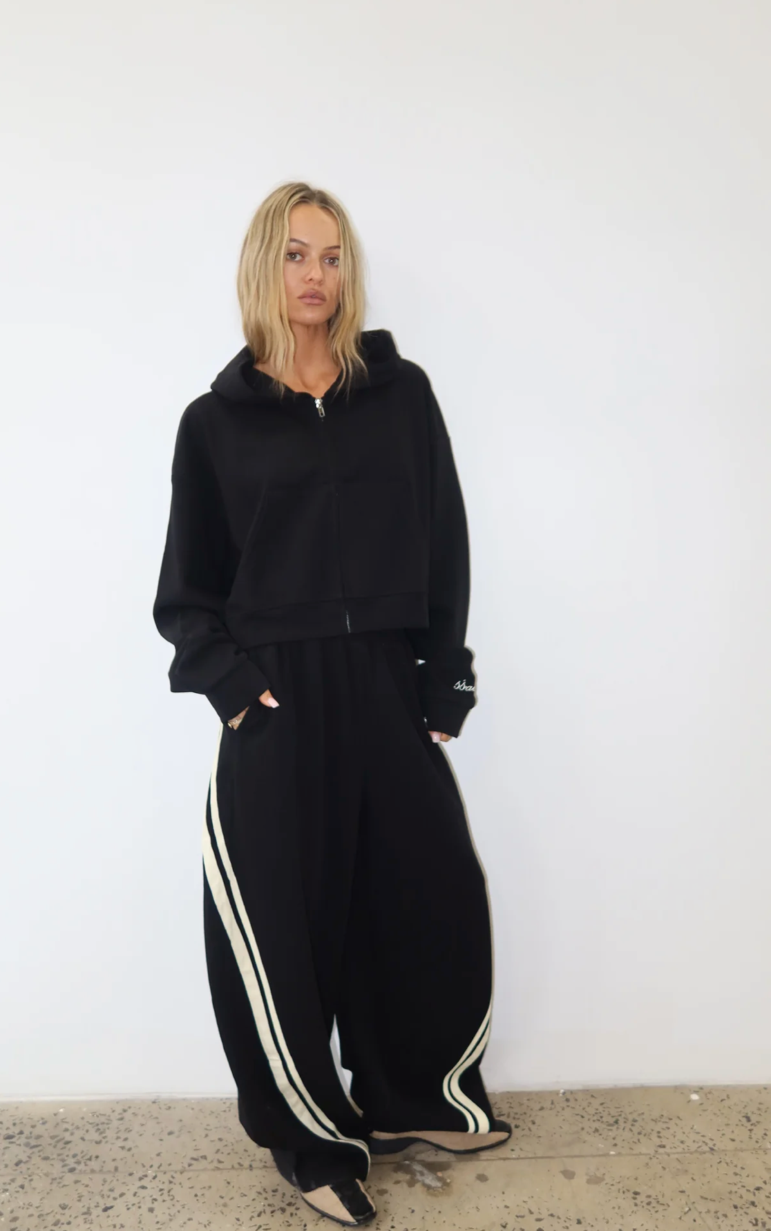 SŚAINT Barrel Trackpant - Black/Butter