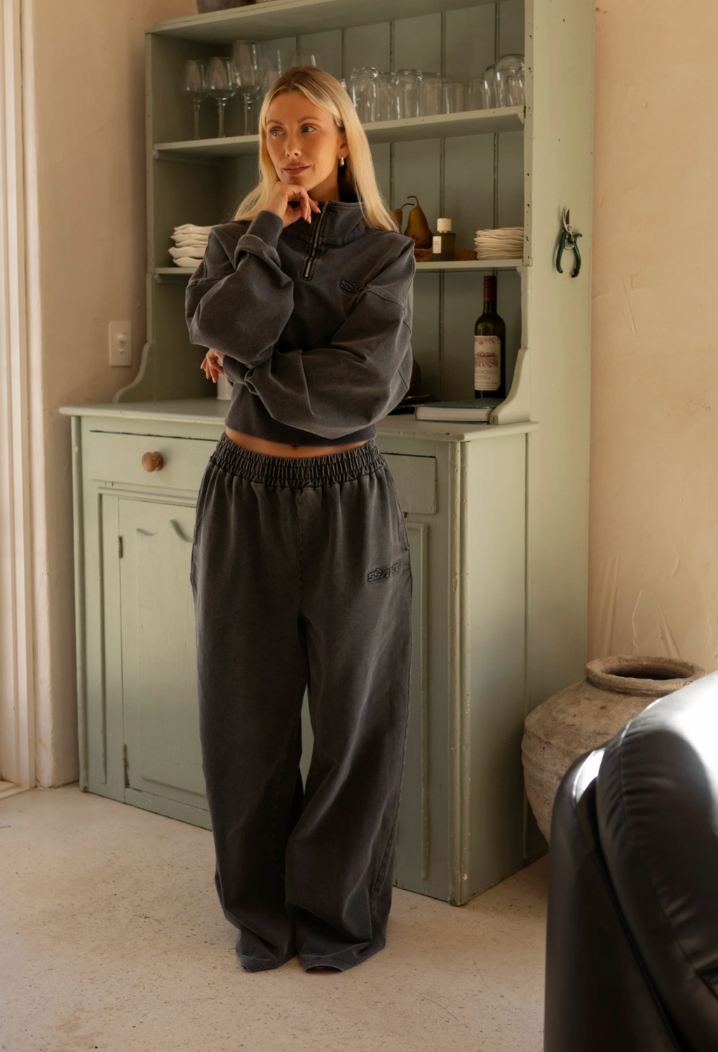 SŚAINT Acid Wash Trackpant