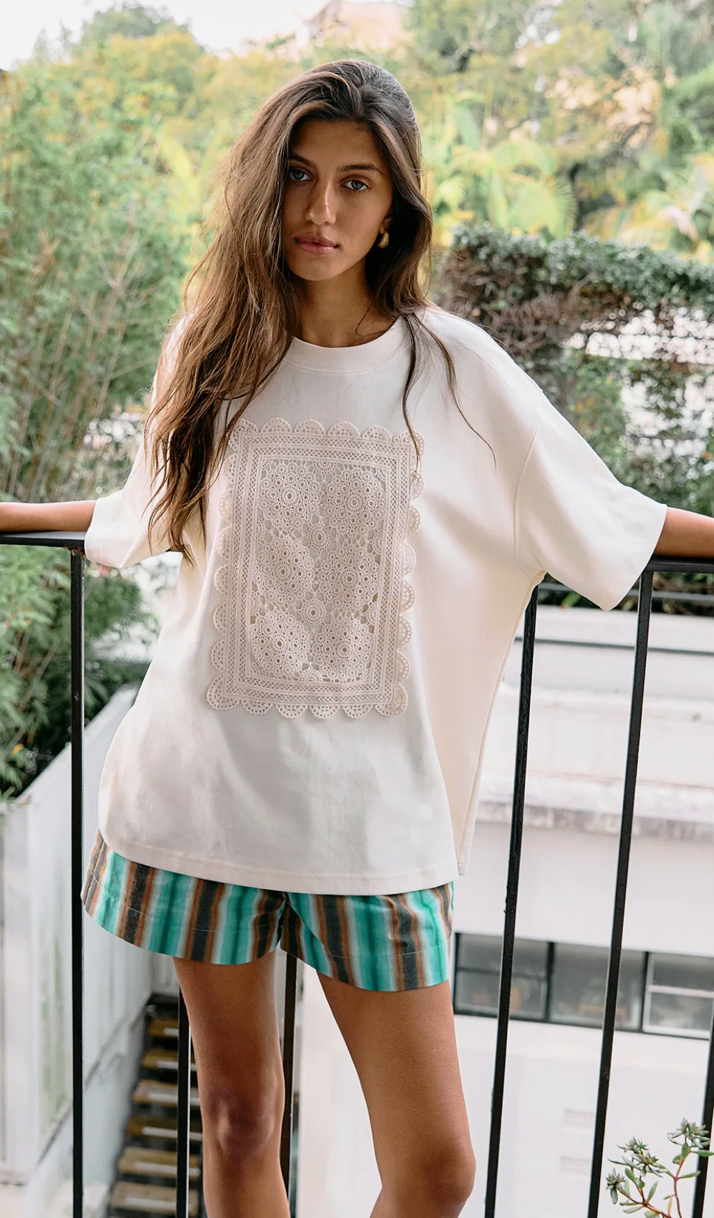 Amelie Crochet Applique Tee - MINKPINK