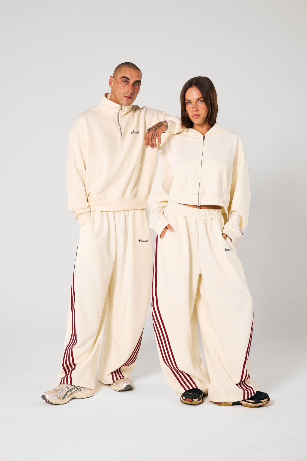 SŚAINT Cropped Hood Butter