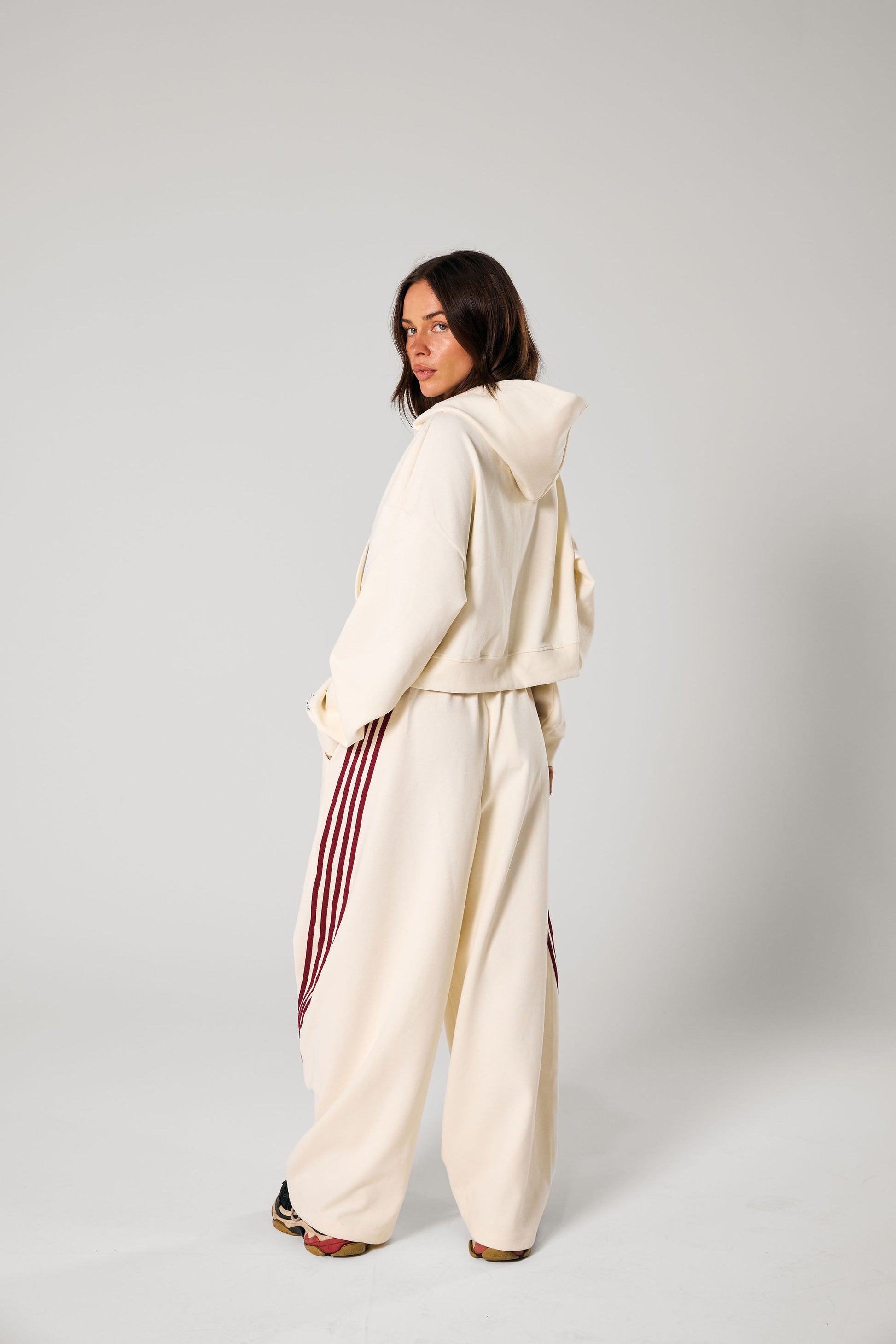 SŚAINT Barrel Pants Butter
