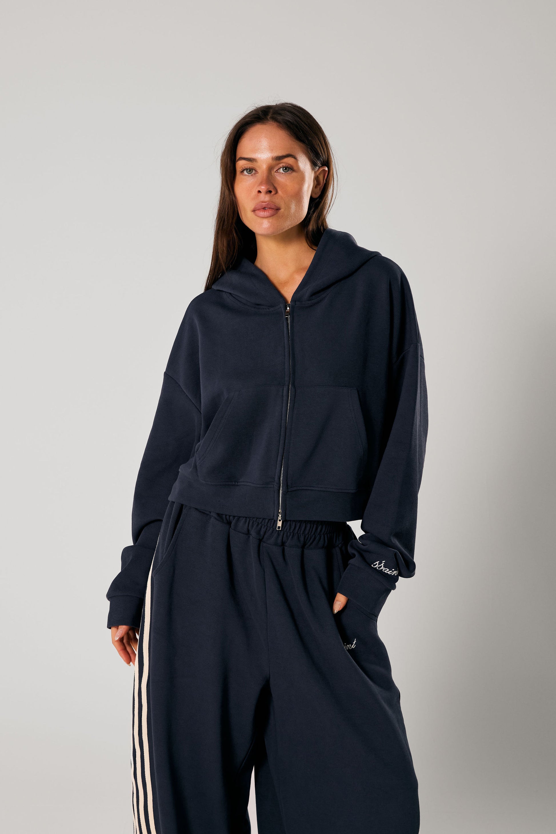 SŚAINT Cropped Hood Navy