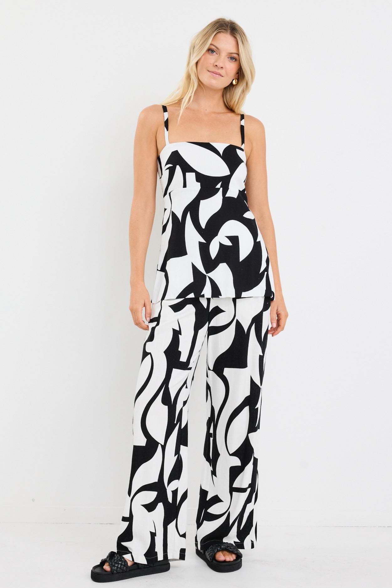Metropolitan Black White Cutout Print Wide Leg Pants