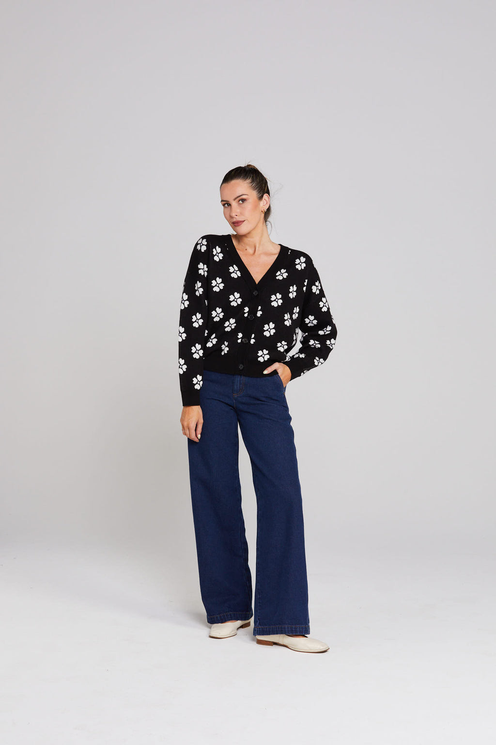 Dahlia Cardigan Thing Thing
