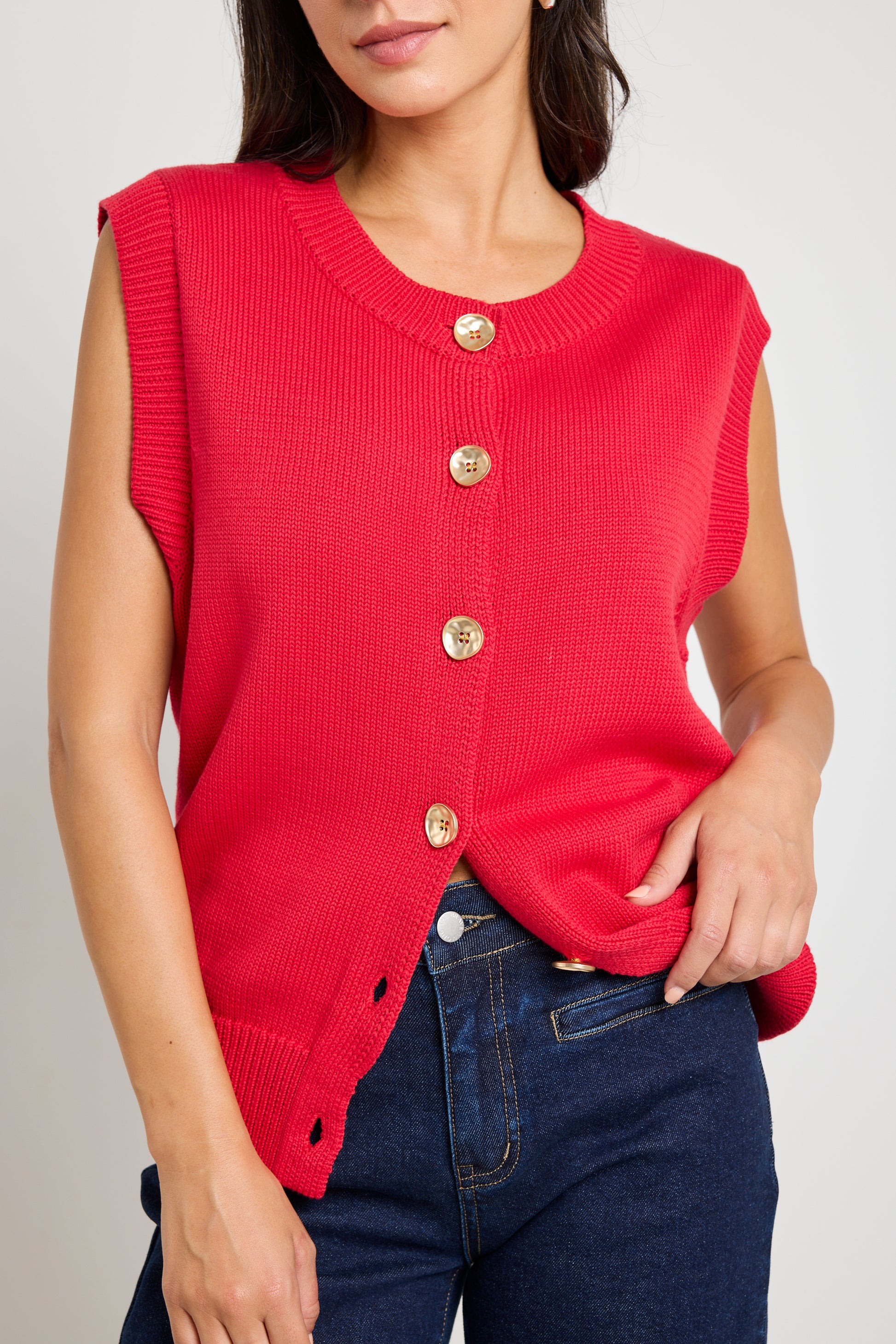 Trait Cherry Crewneck Knitted Vest Top
