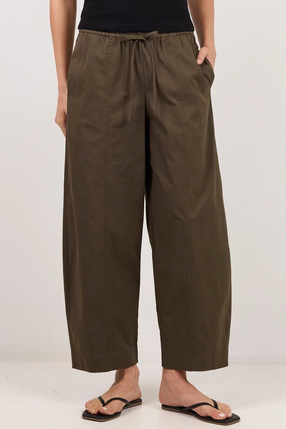 Transit Pull On Waist Tie Barrel Leg Pants - Ivy + Jack