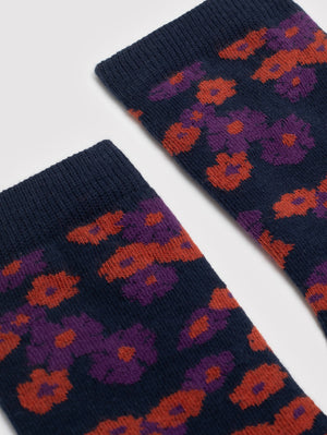 Small Flower socks with purple toe