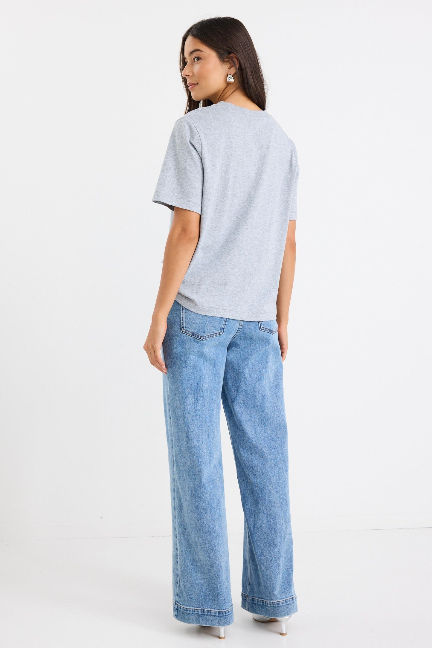 Zoey Signature High Rise Wide Leg Pocket Jean