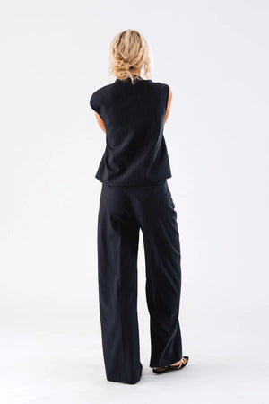 Abbey Vest in Dark Navy