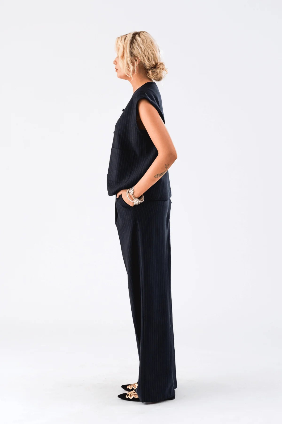 Abbey Vest in Dark Navy