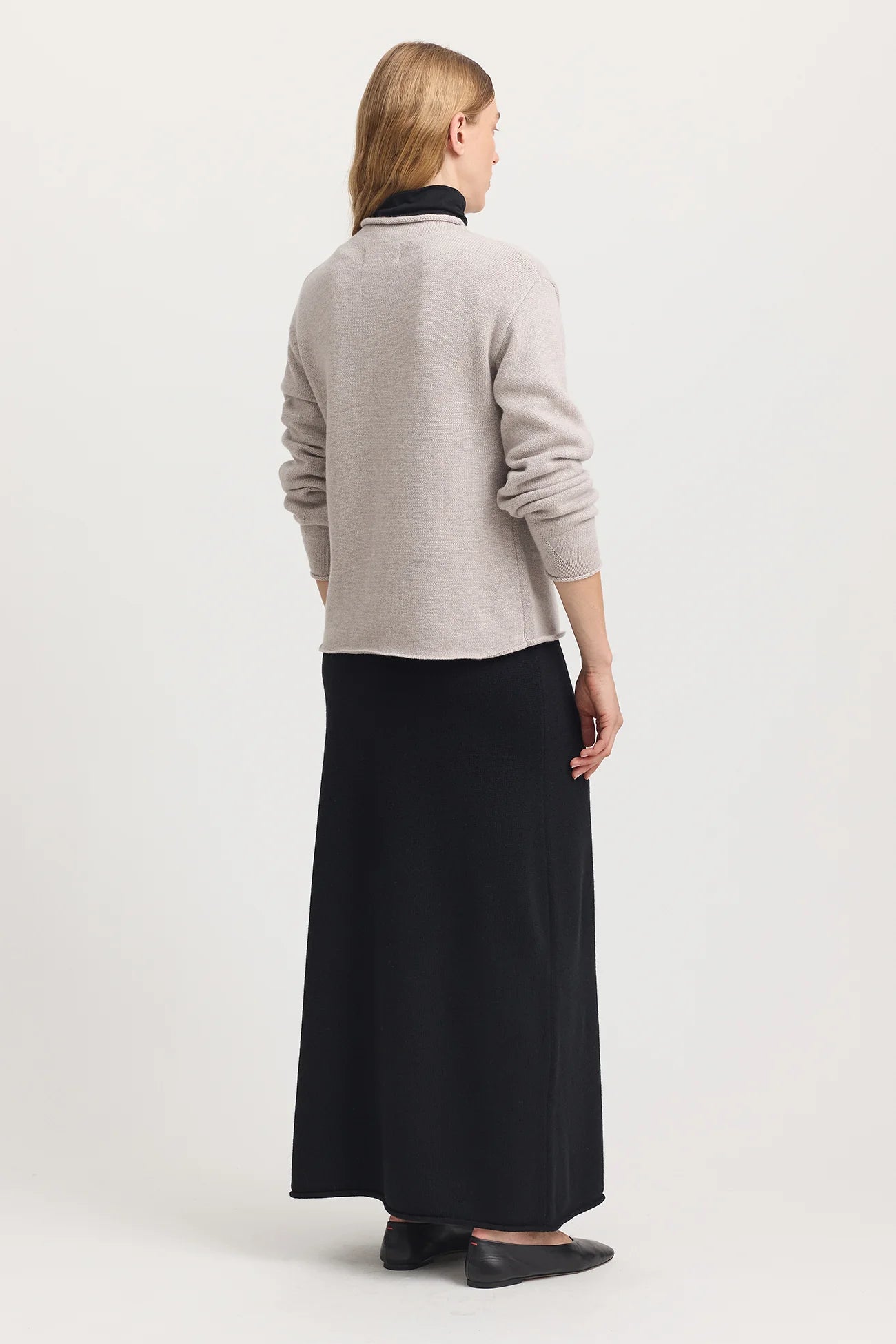 Relaxed Fit Mock Neck in Light Oak