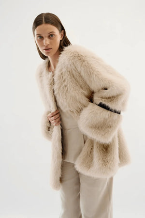 Pearly Fur Coat in Silver Cloud