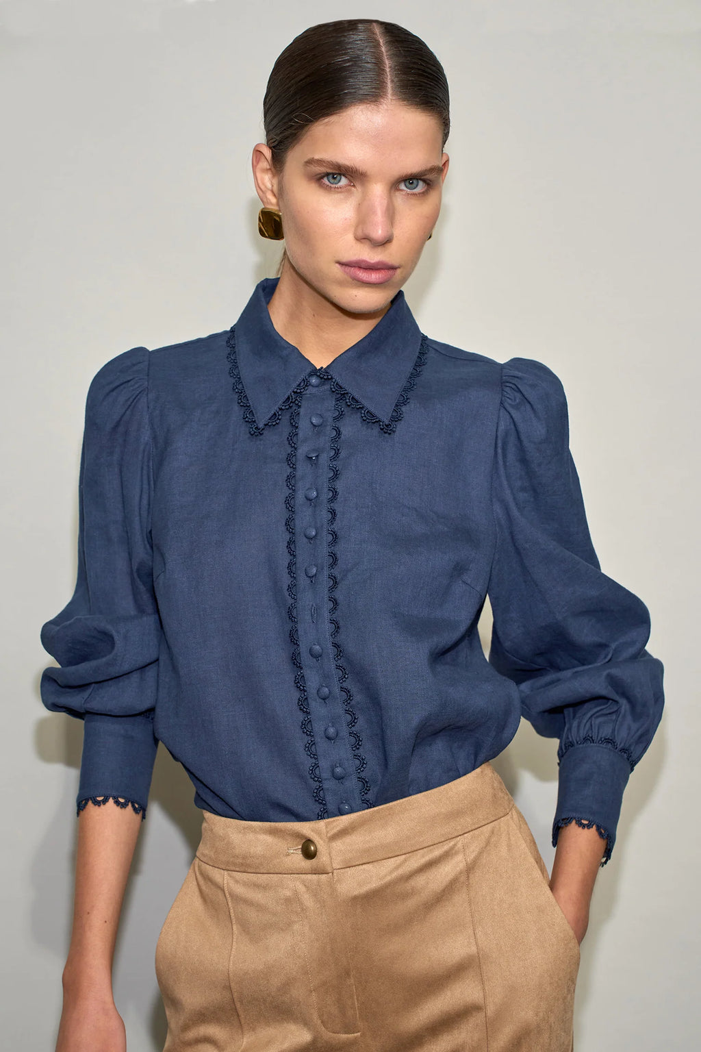 Signal Top. Zoe Kratzmann