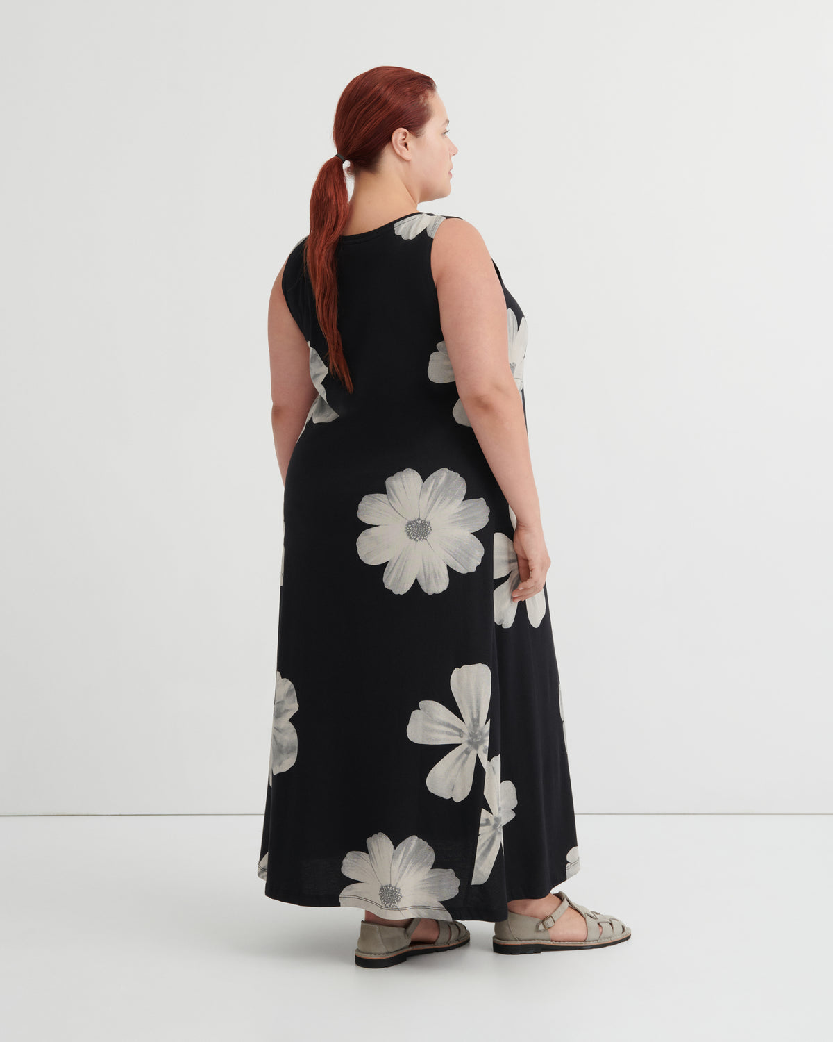 Tank Swing Dress Monochrome Floral - Kowtow
