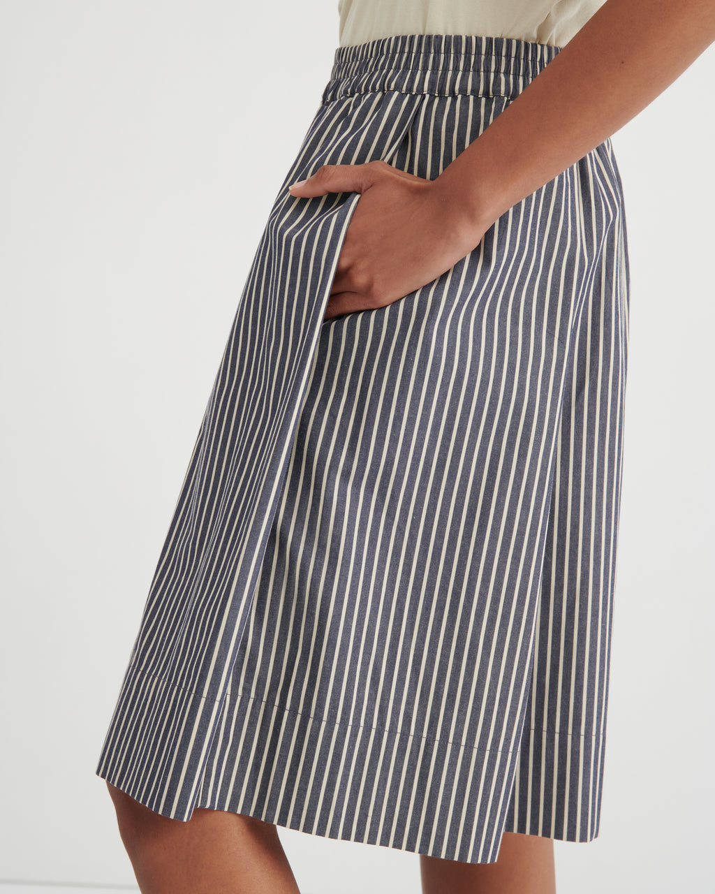 Ray Shorts - KOWTOW