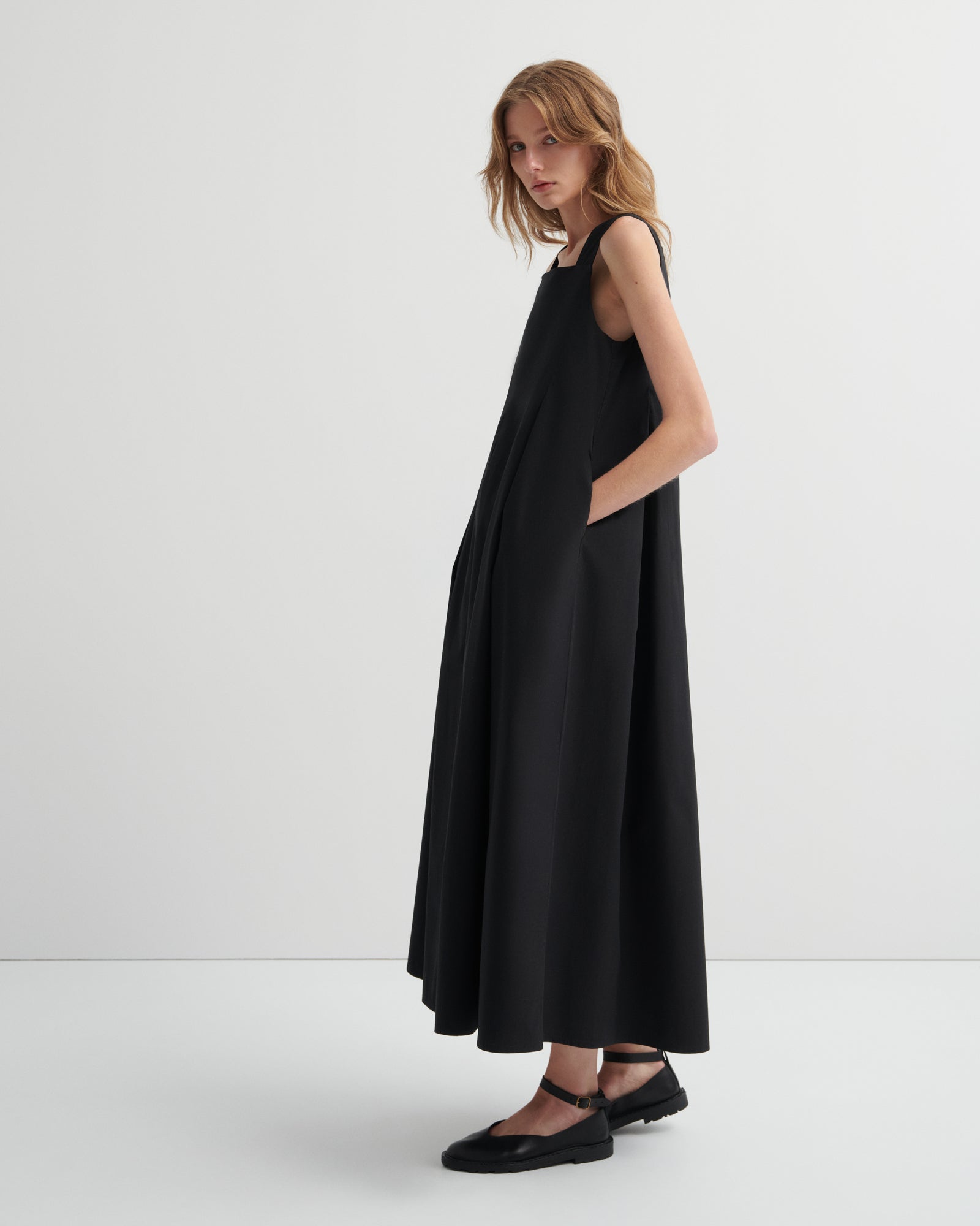 Study Dress Kowtow