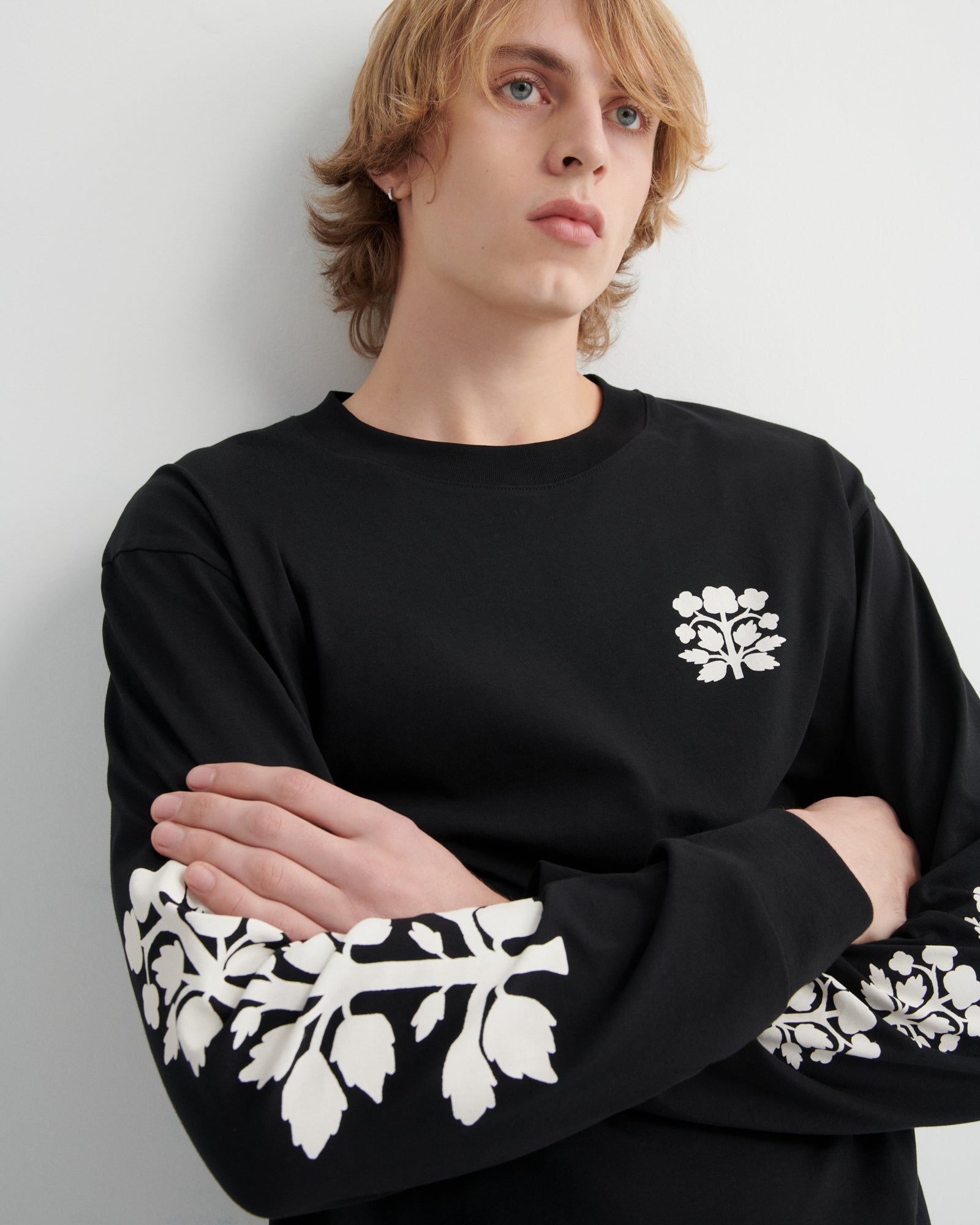 Signature Tee Kowtow