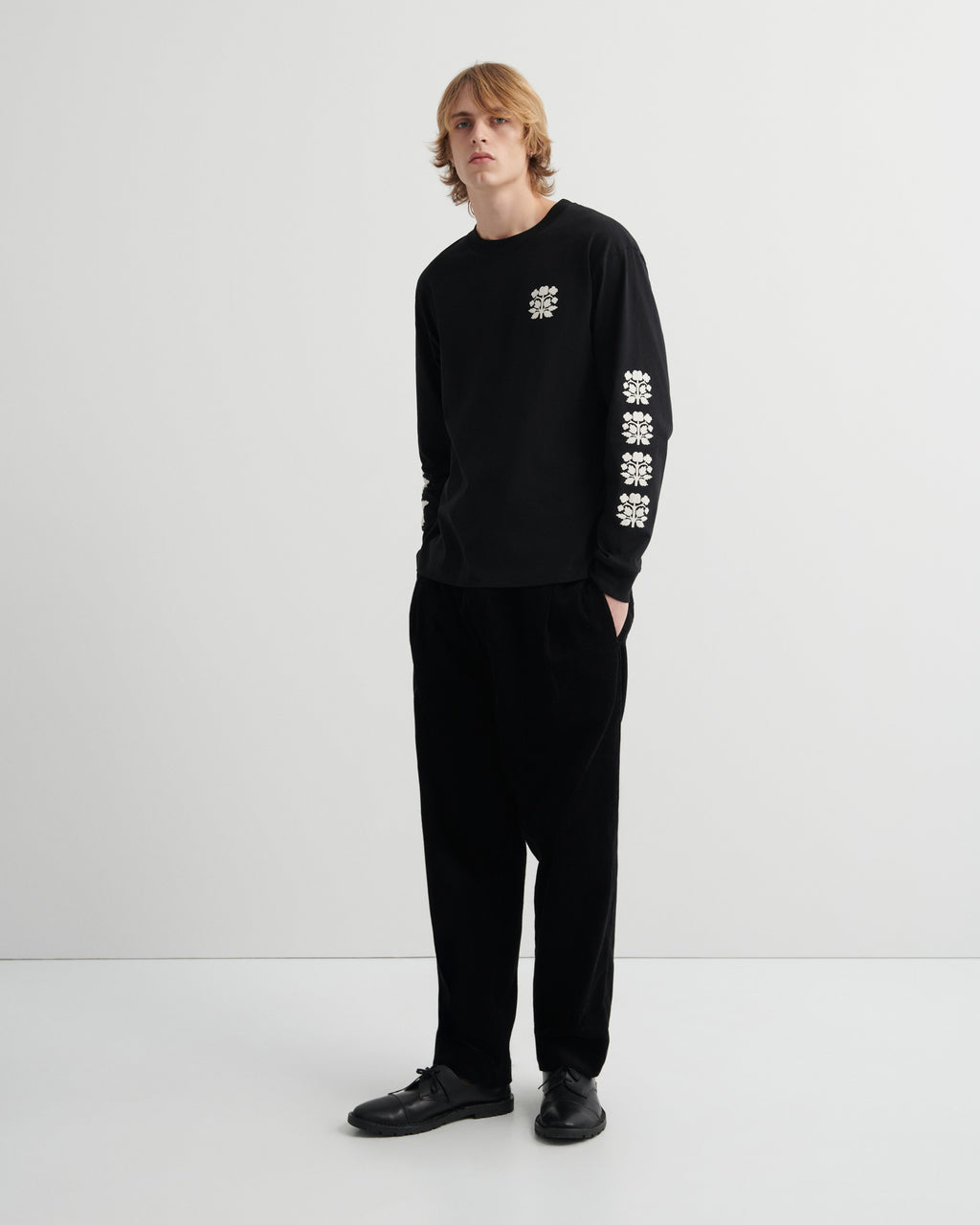 Signature Tee Kowtow