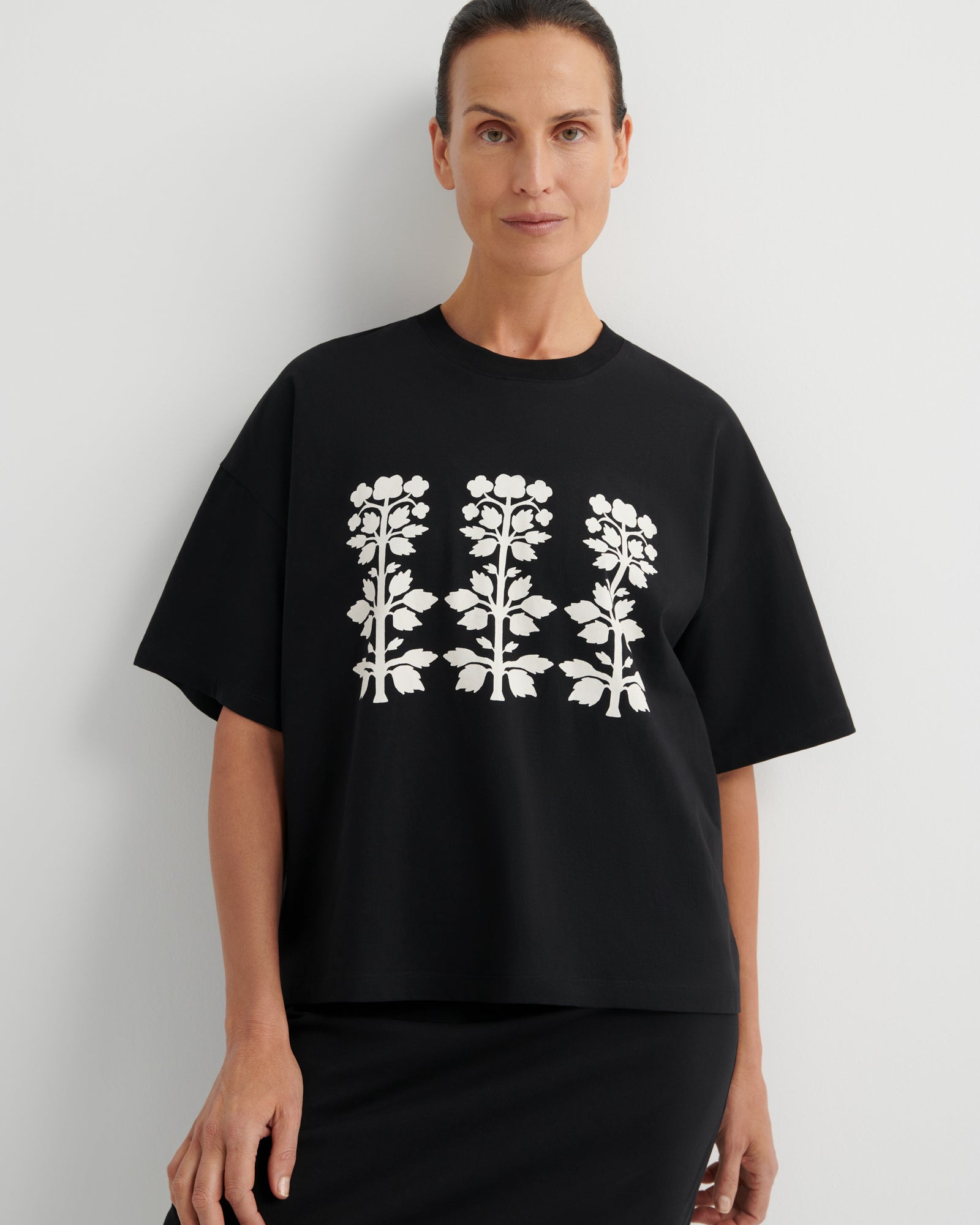 Motif Tee Kowtow