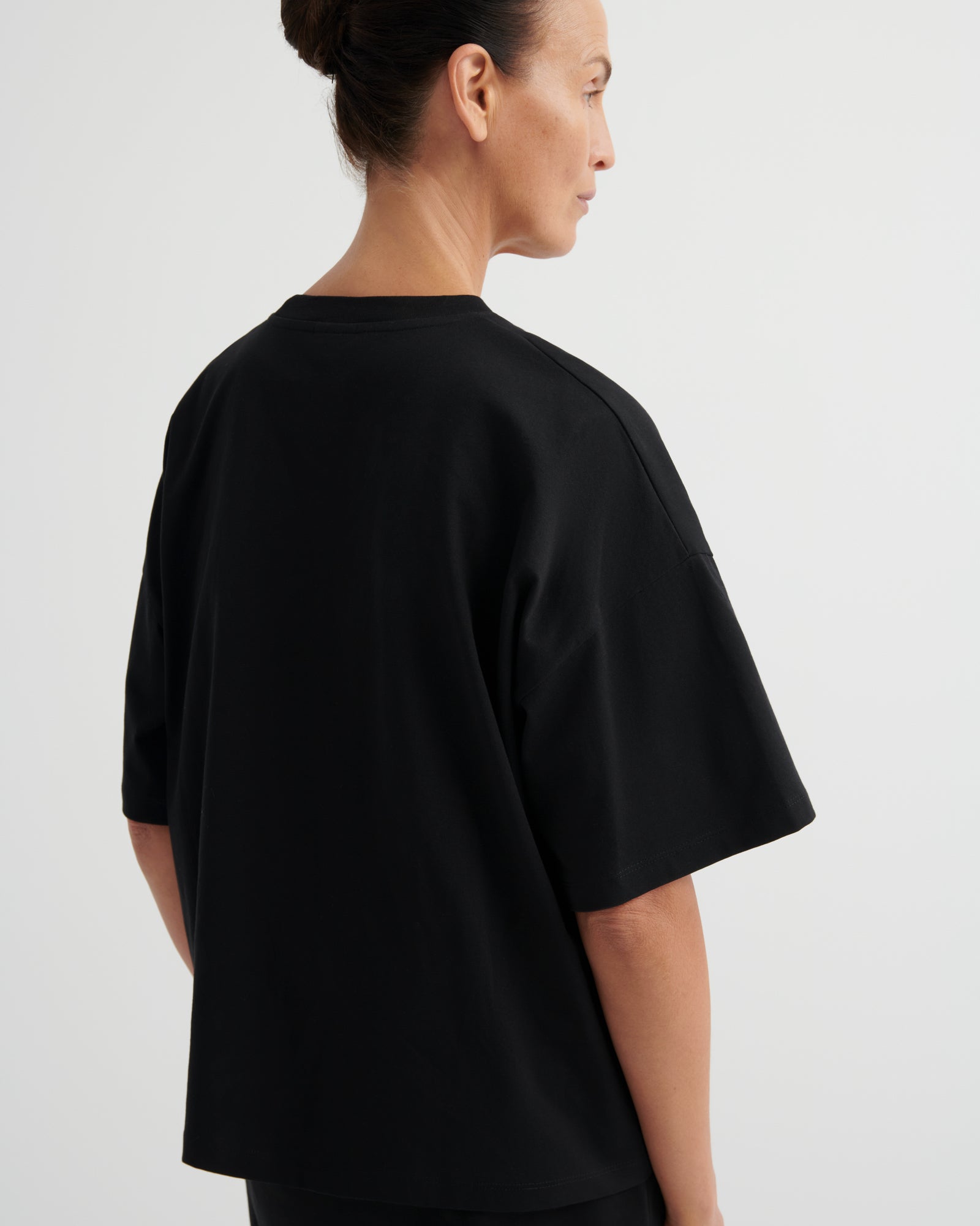 Motif Tee Kowtow