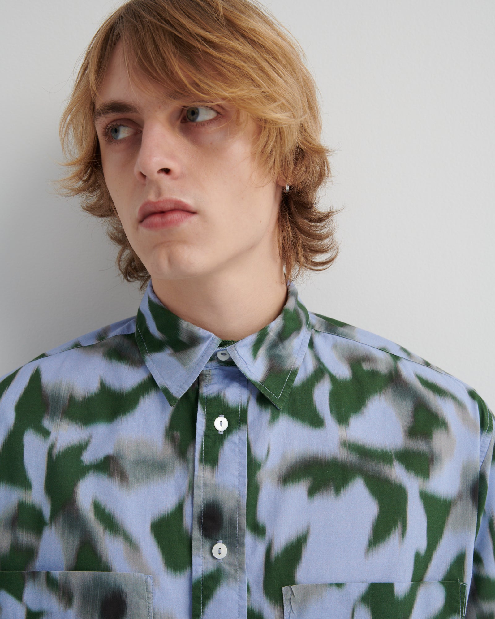 Lewis Shirt Kowtow