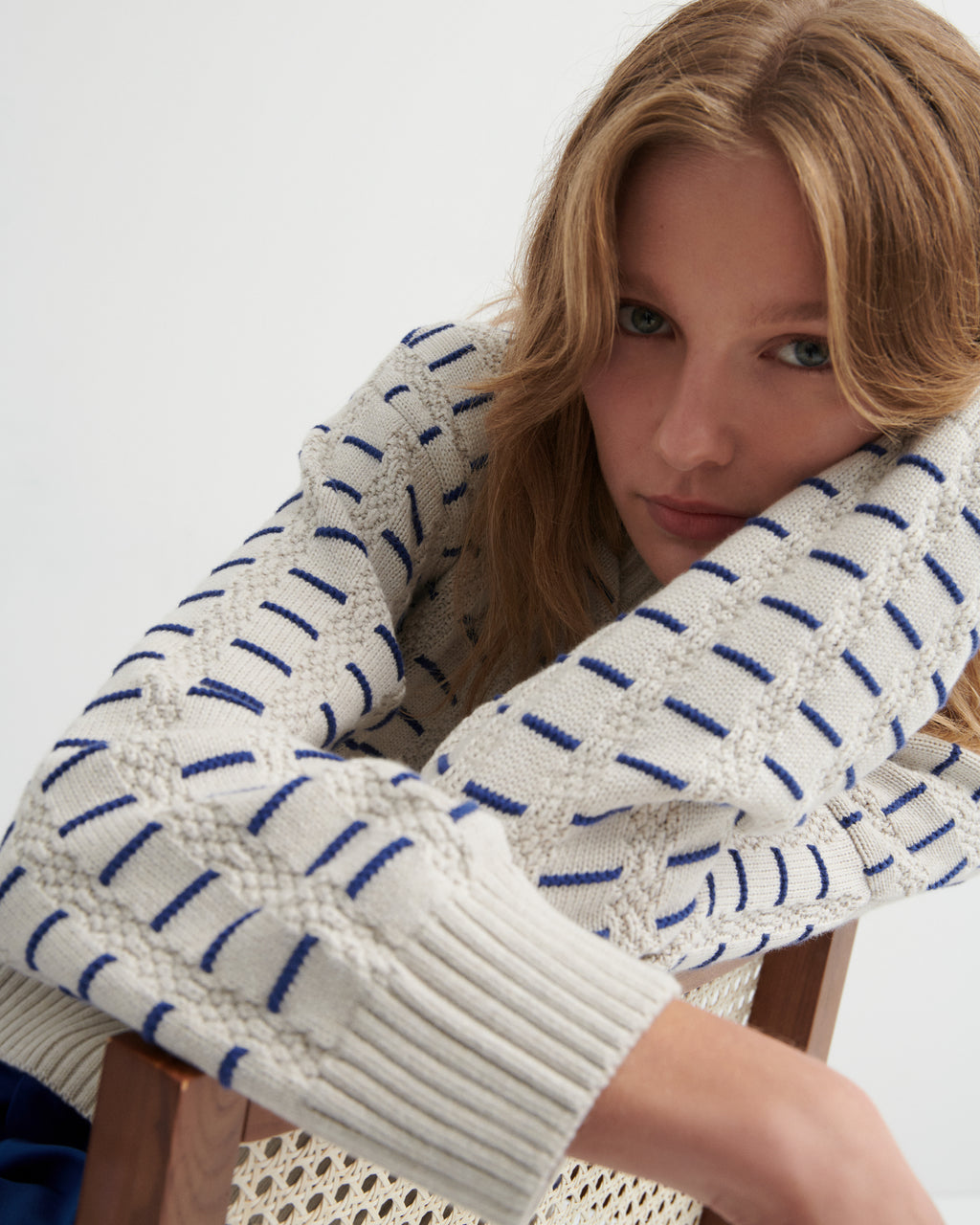 Thread jumper Kowtow