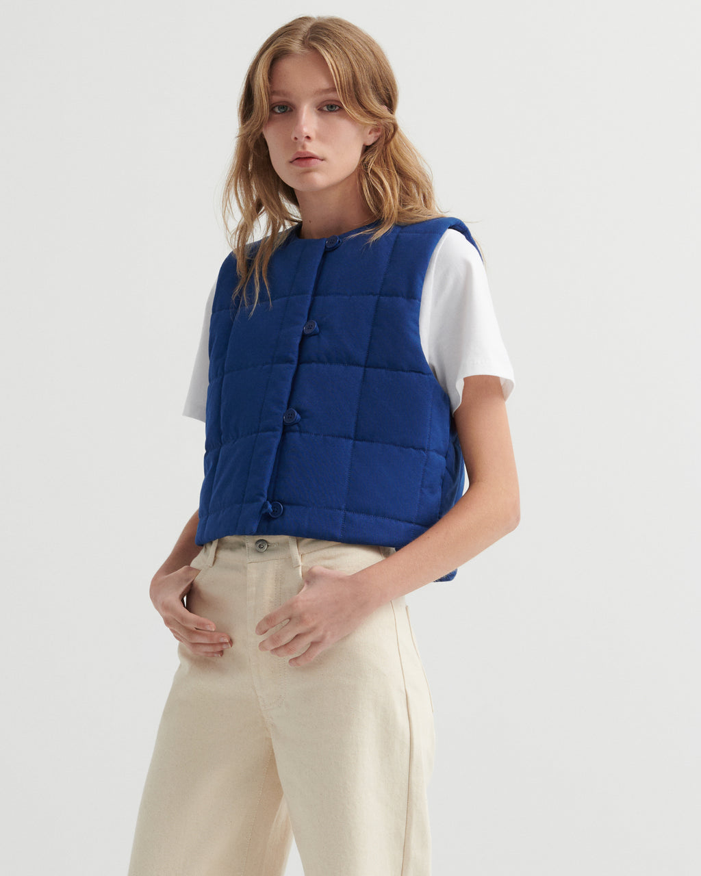 Studio Vest Kowtow