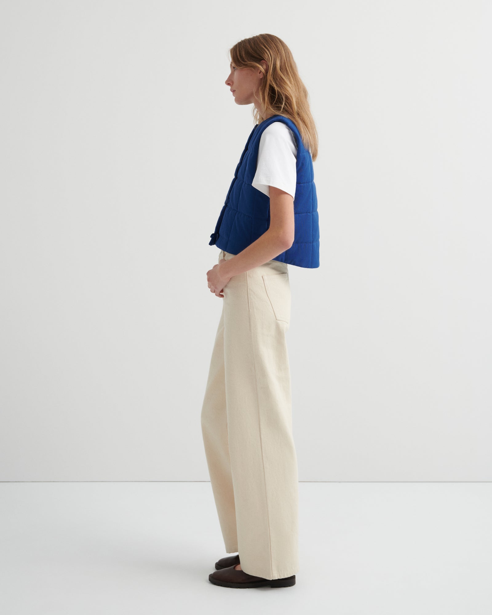 Studio Vest Kowtow