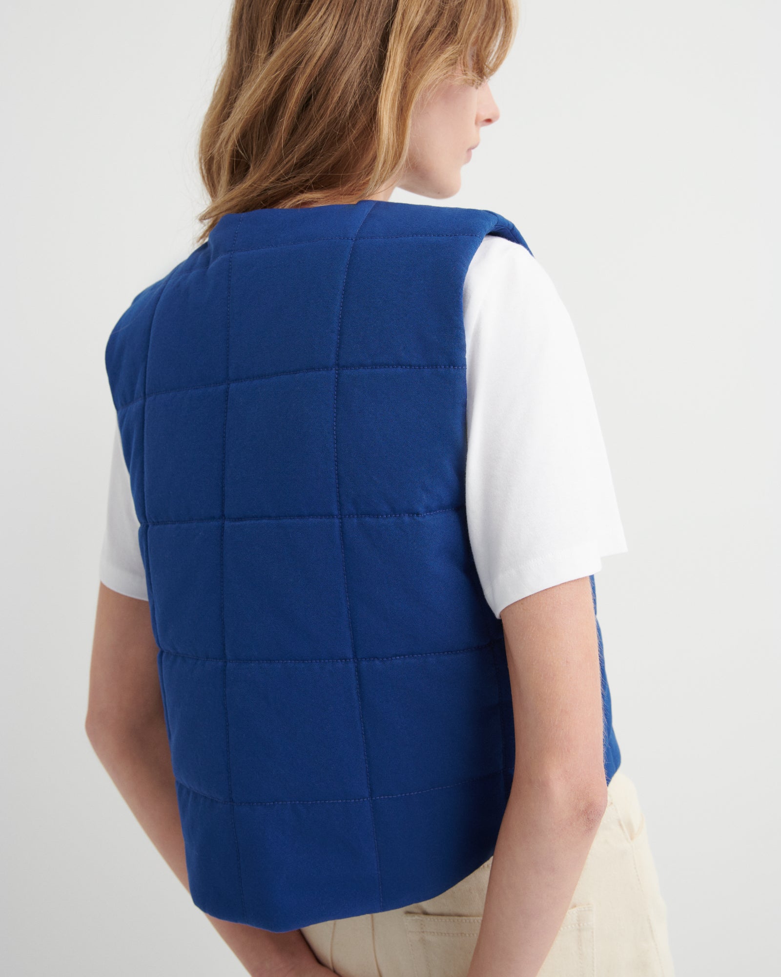 Studio Vest Kowtow