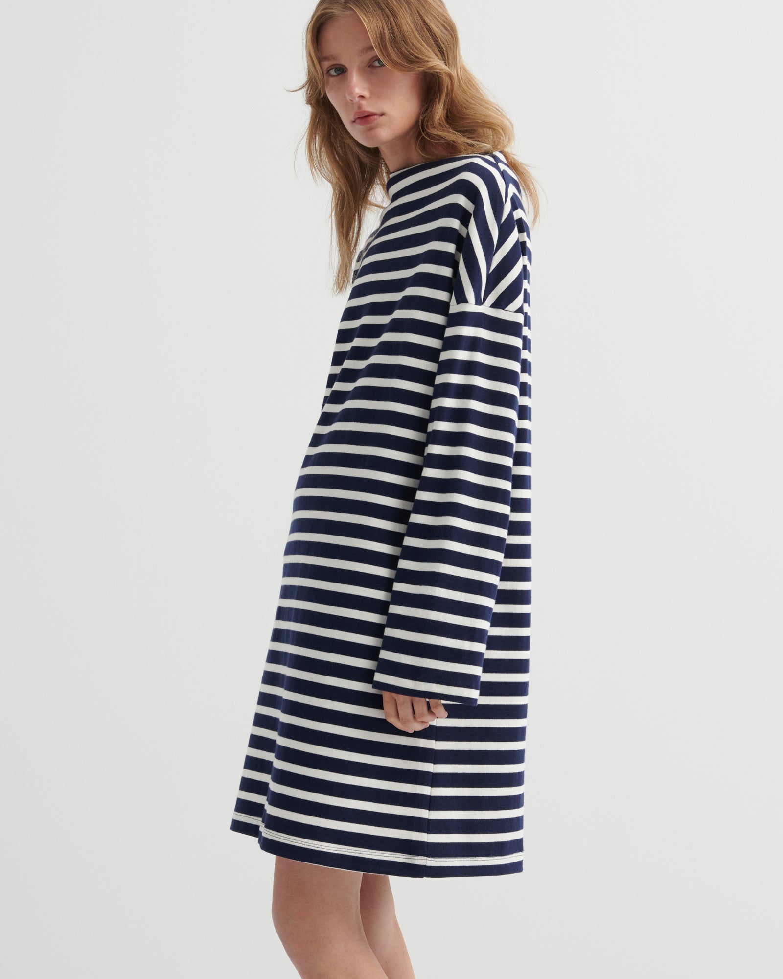 Measure Dress Kowtow
