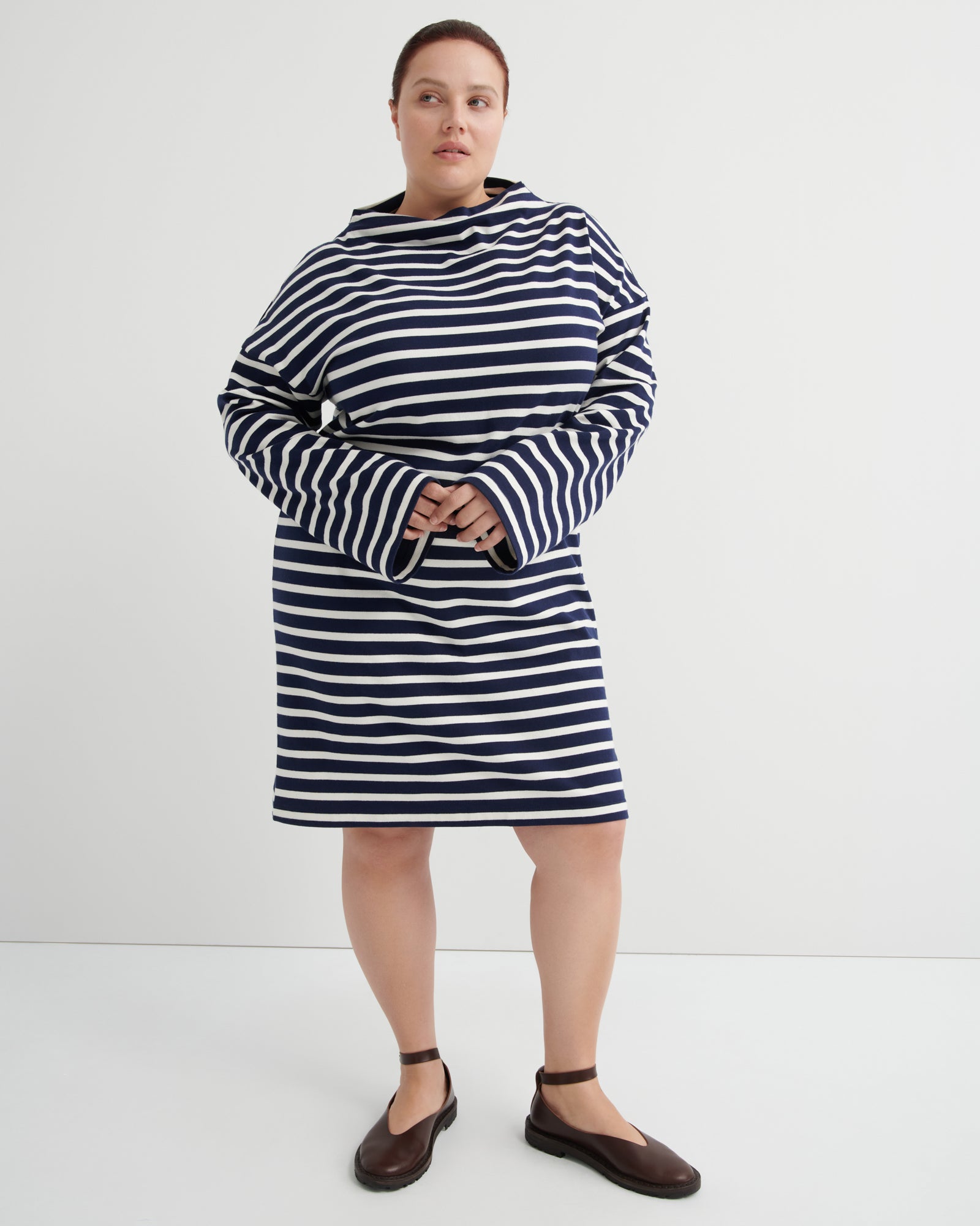 Measure Dress Kowtow