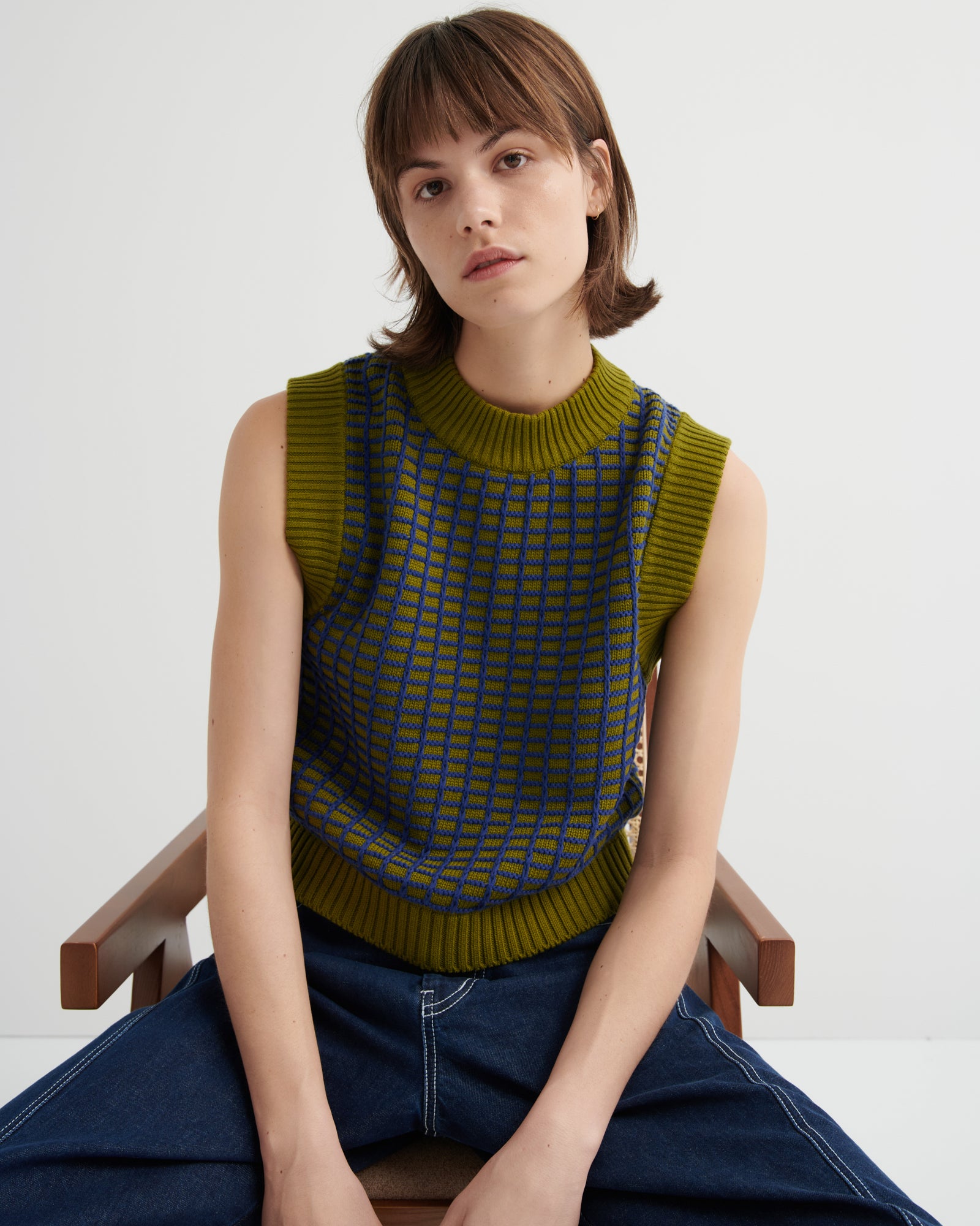 Grid Vest Kowtow