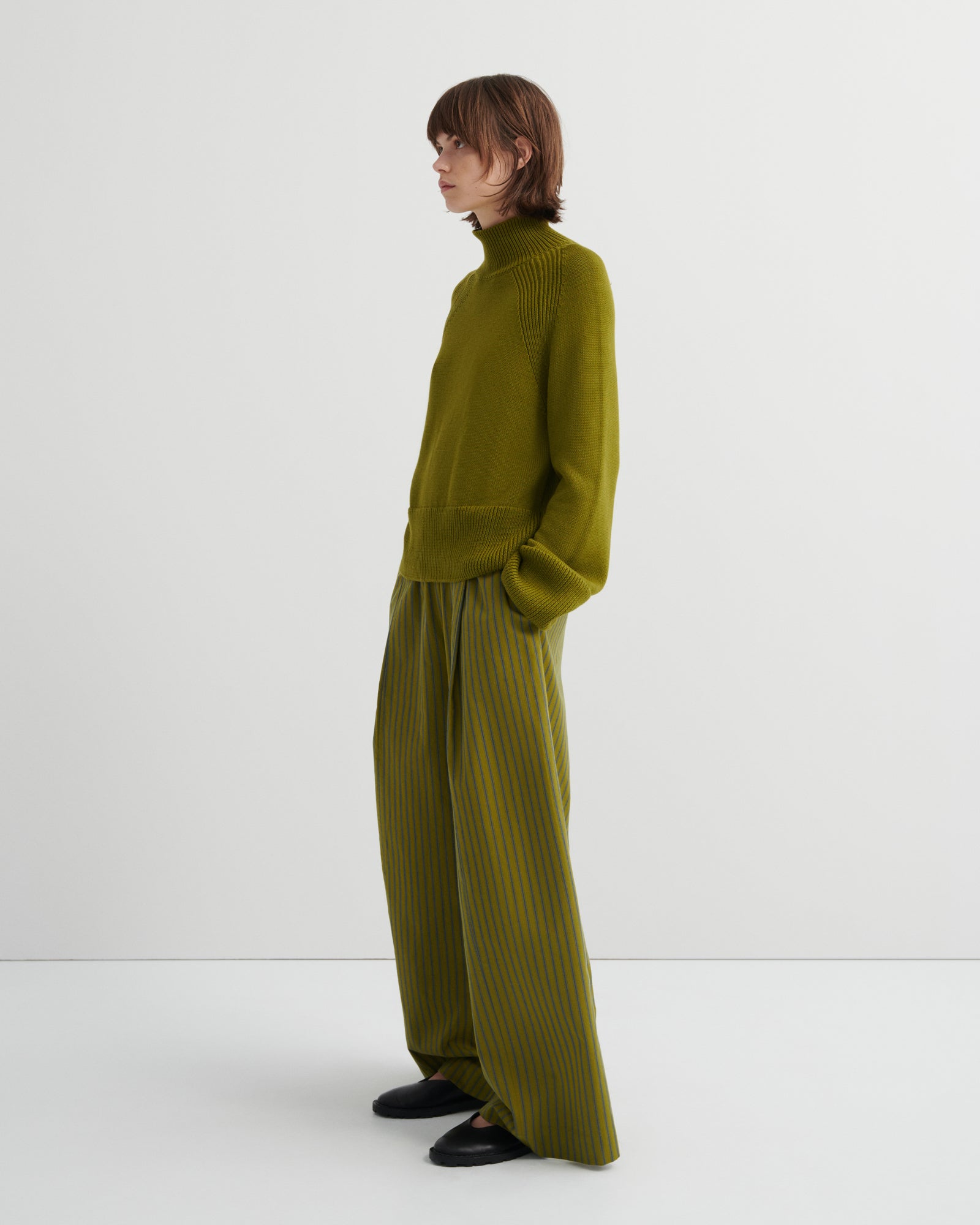 Triangle Jumper Kowtow