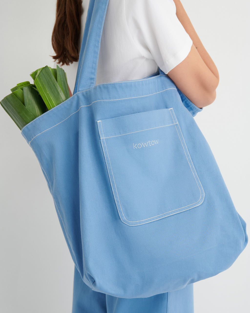 EVERYDAY TOTE-KOWTOW