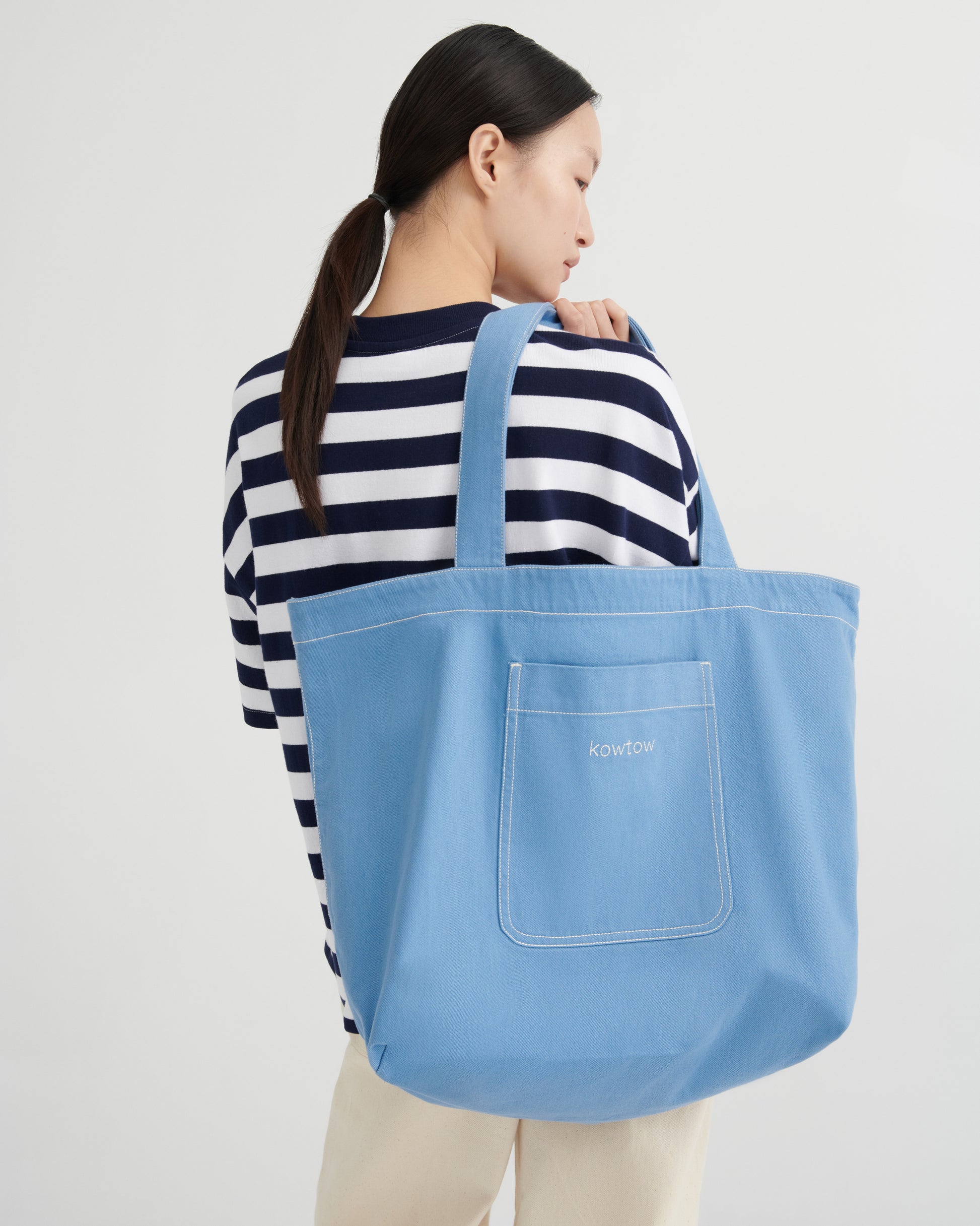 EVERYDAY TOTE-KOWTOW