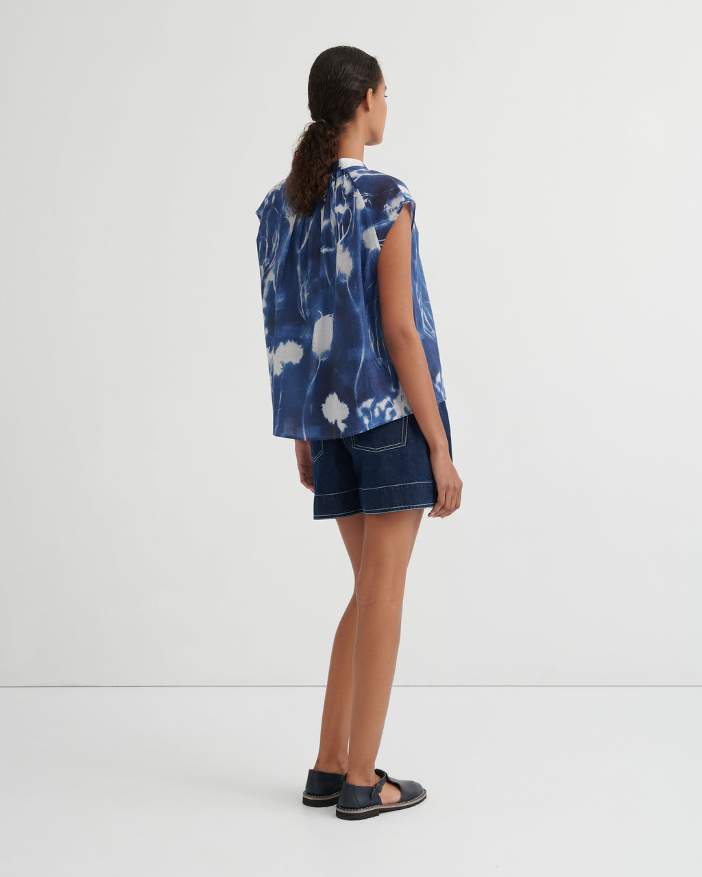 Equinox Top - KOWTOW