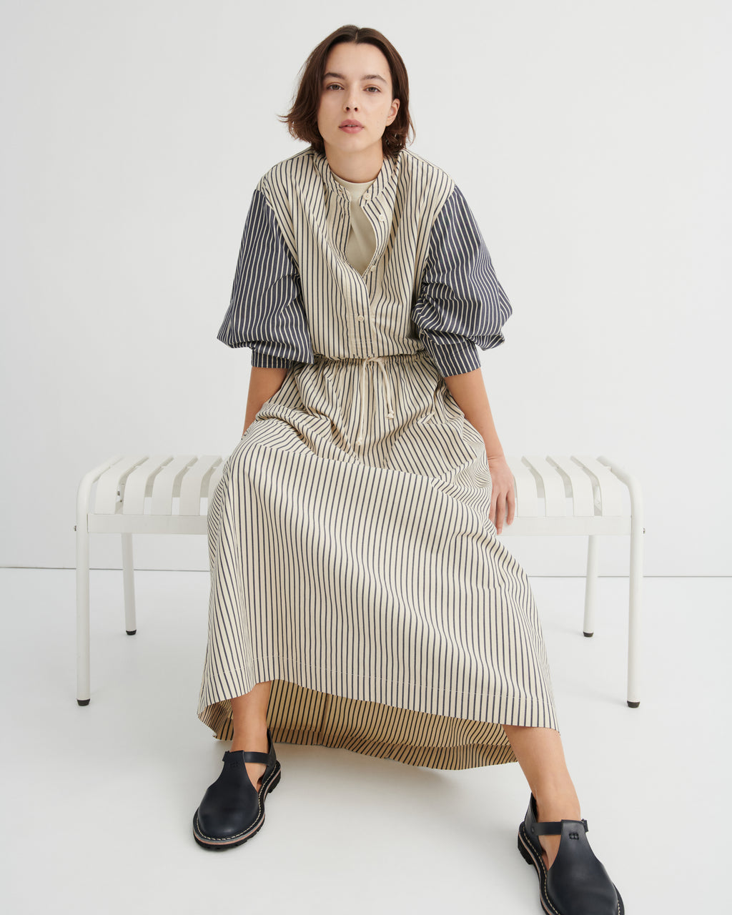 Linear Skirt - Kowtow