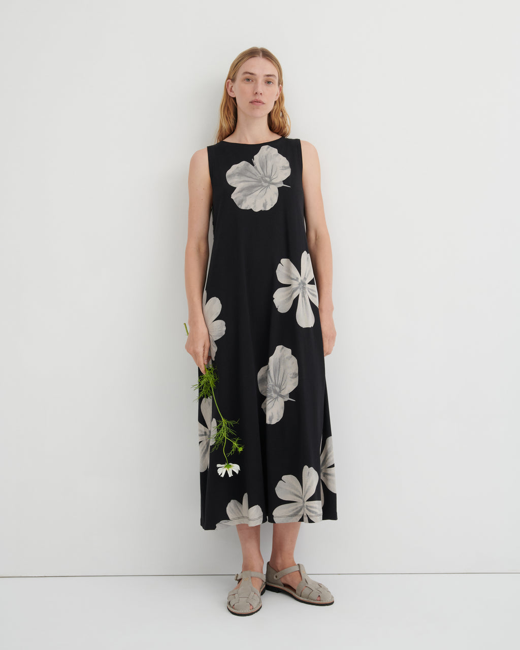 Tank Swing Dress Monochrome Floral - Kowtow