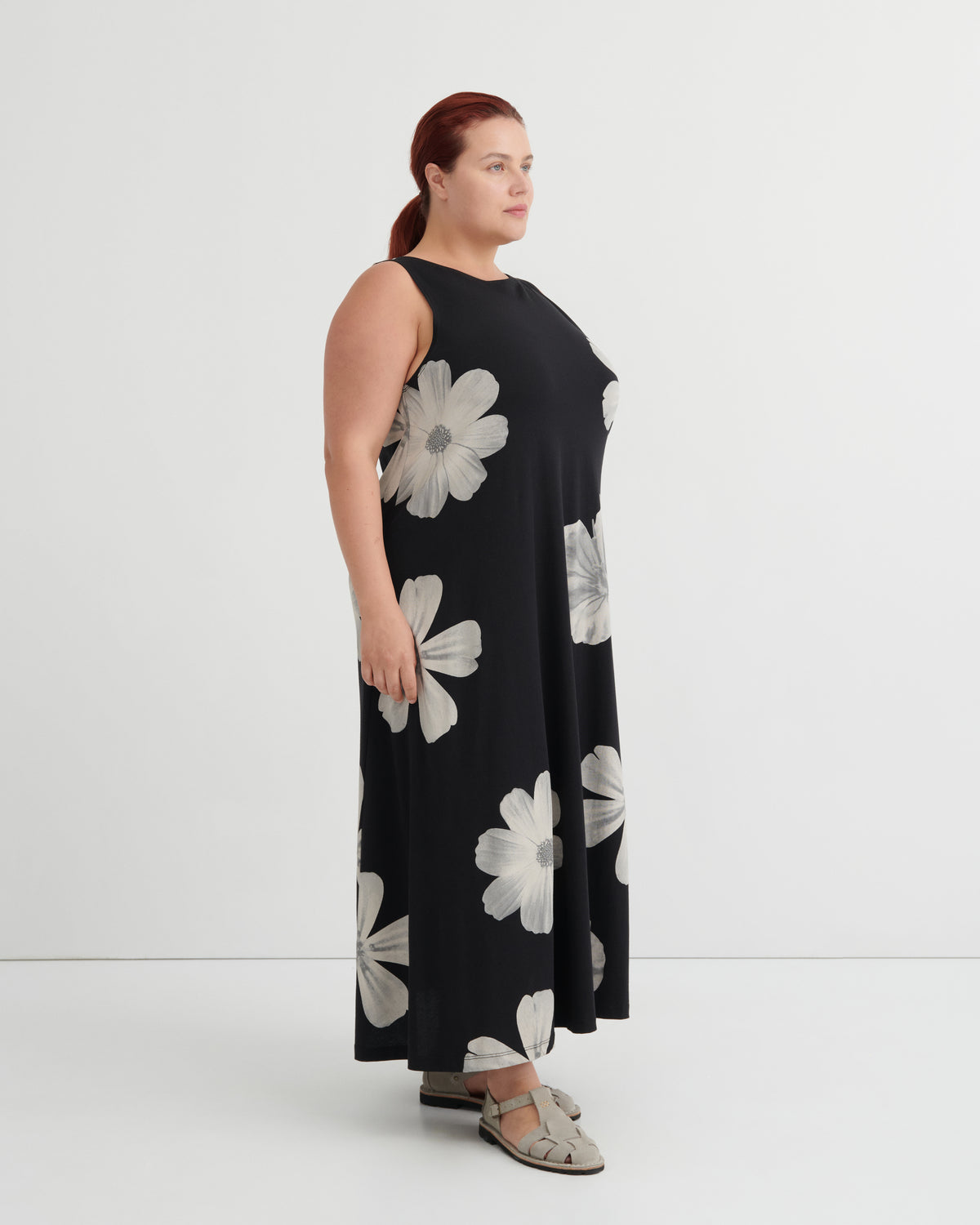 Tank Swing Dress Monochrome Floral - Kowtow