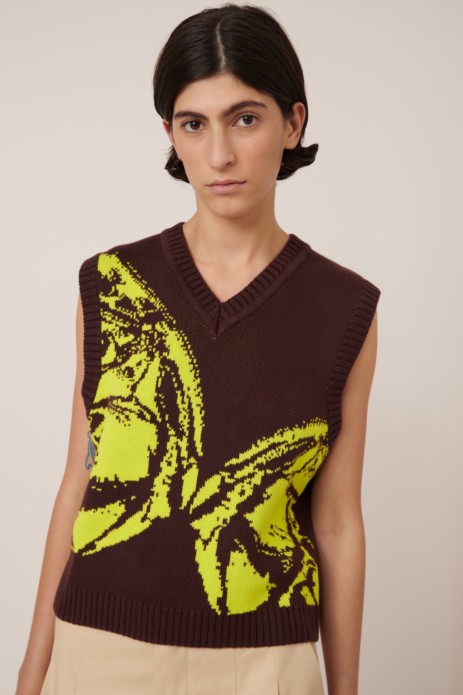 Wingspan Vest Kowtow