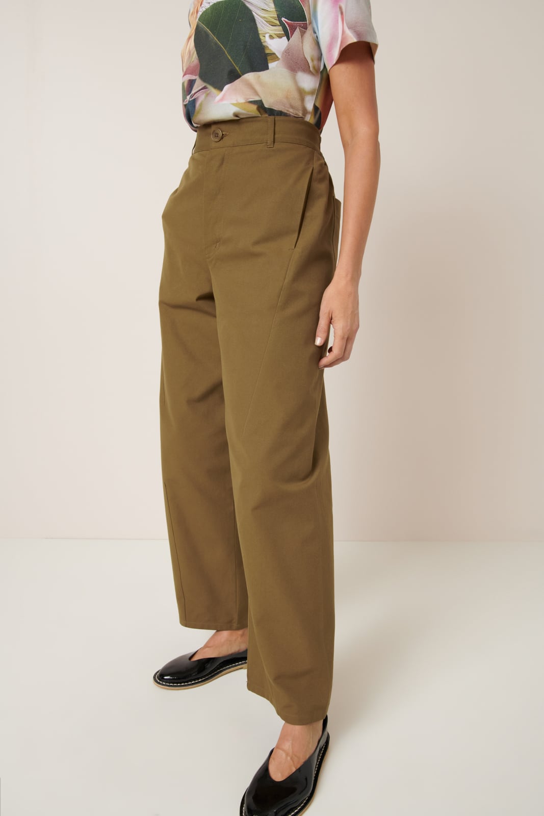Desert Pant Kowtow