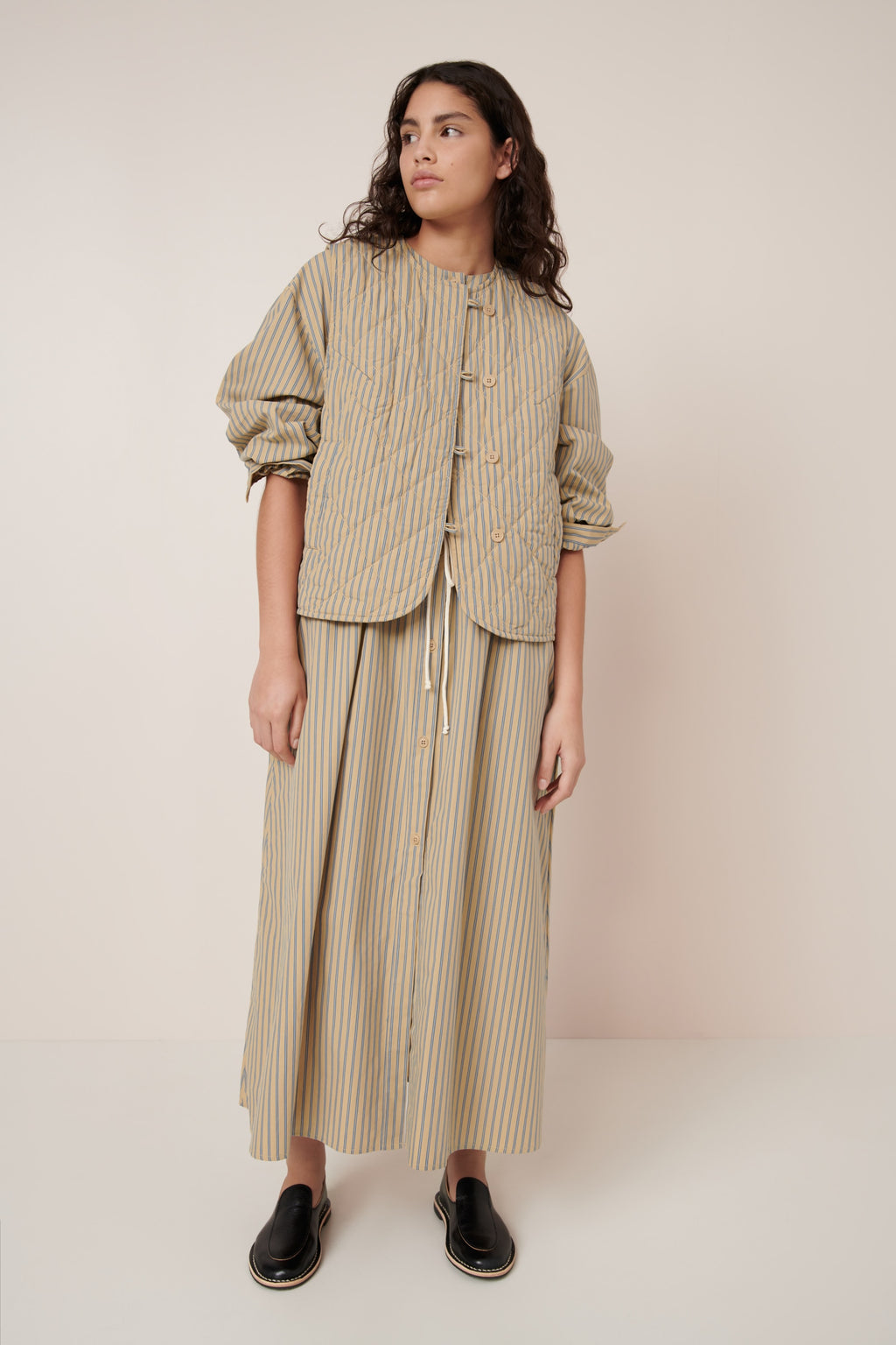 Axis Vest Kowtow