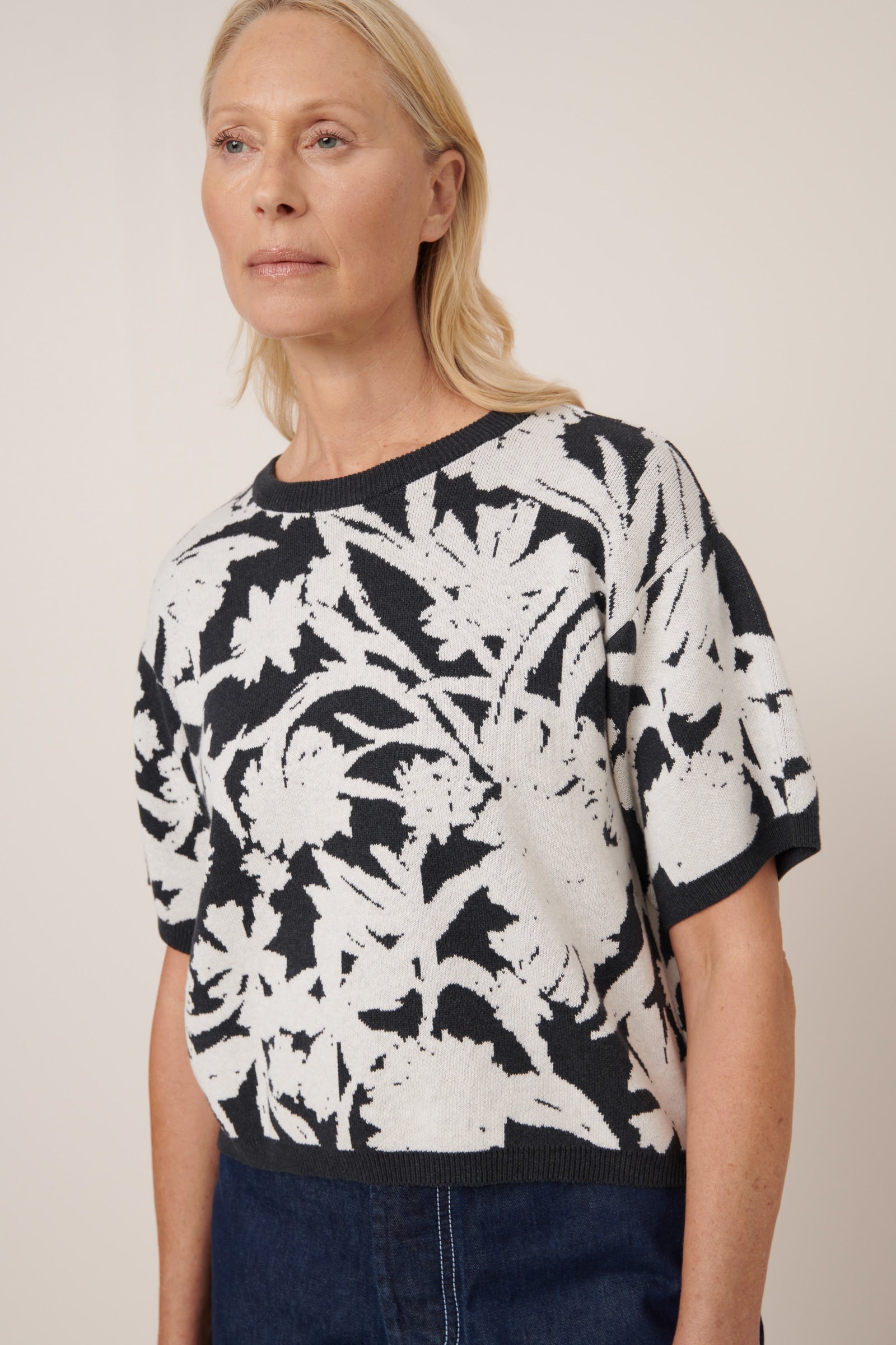 Etched Top  Kowtow