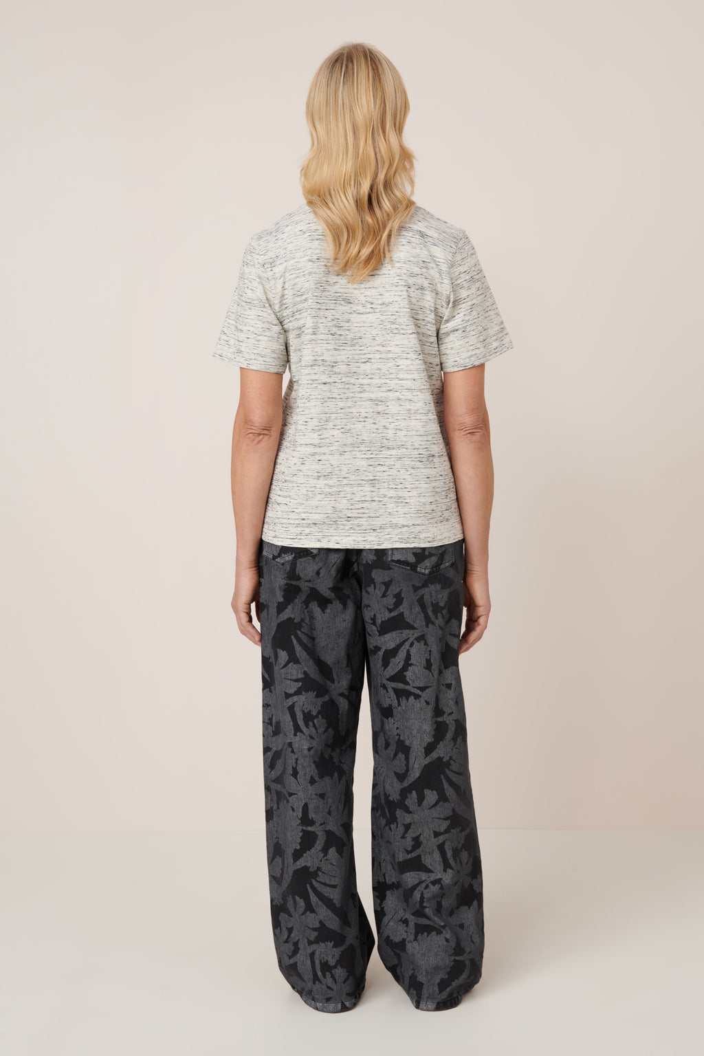 Standard Tee Marble Kowtow