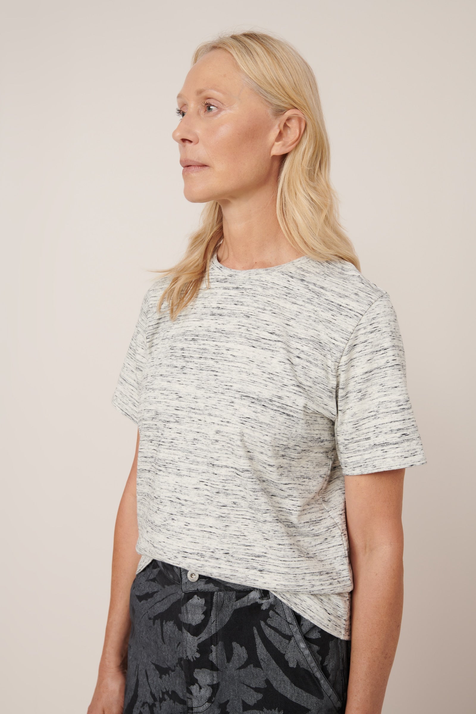 Standard Tee Marble Kowtow