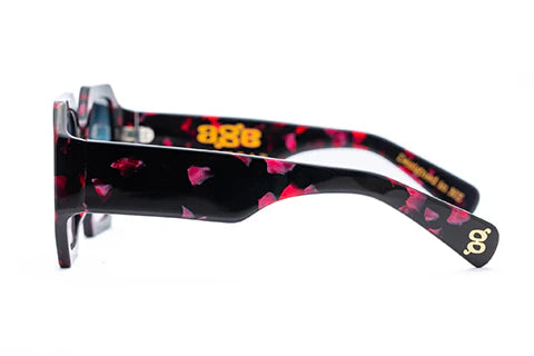 Hostage Sunglasses in Magenta