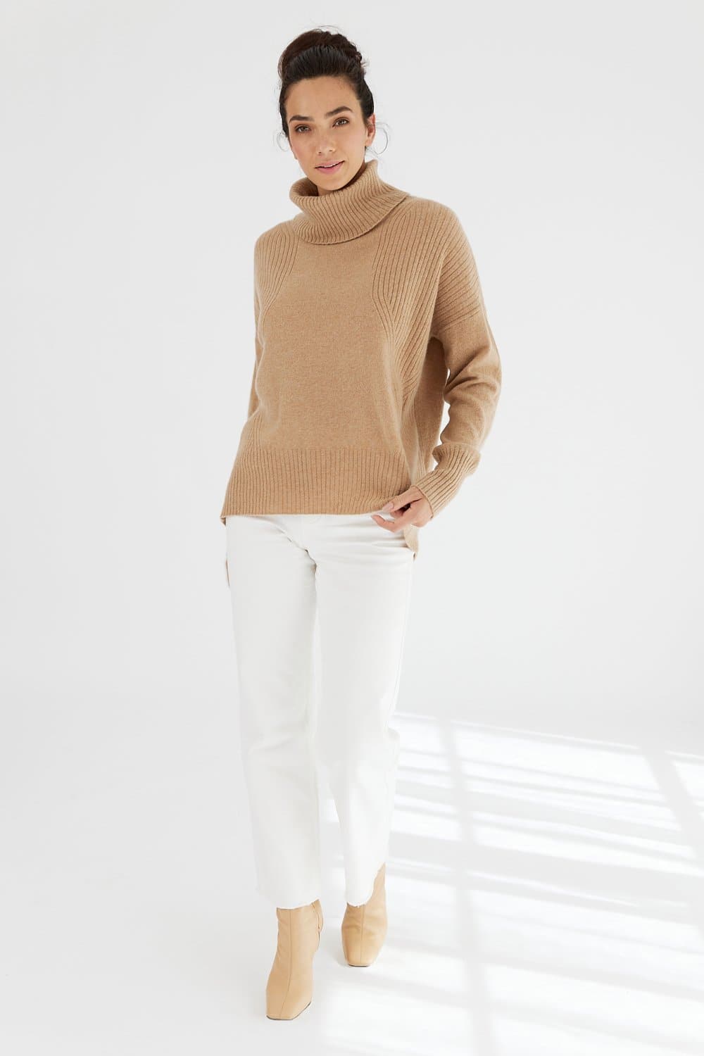 Ribbed Roll Neck in Camel