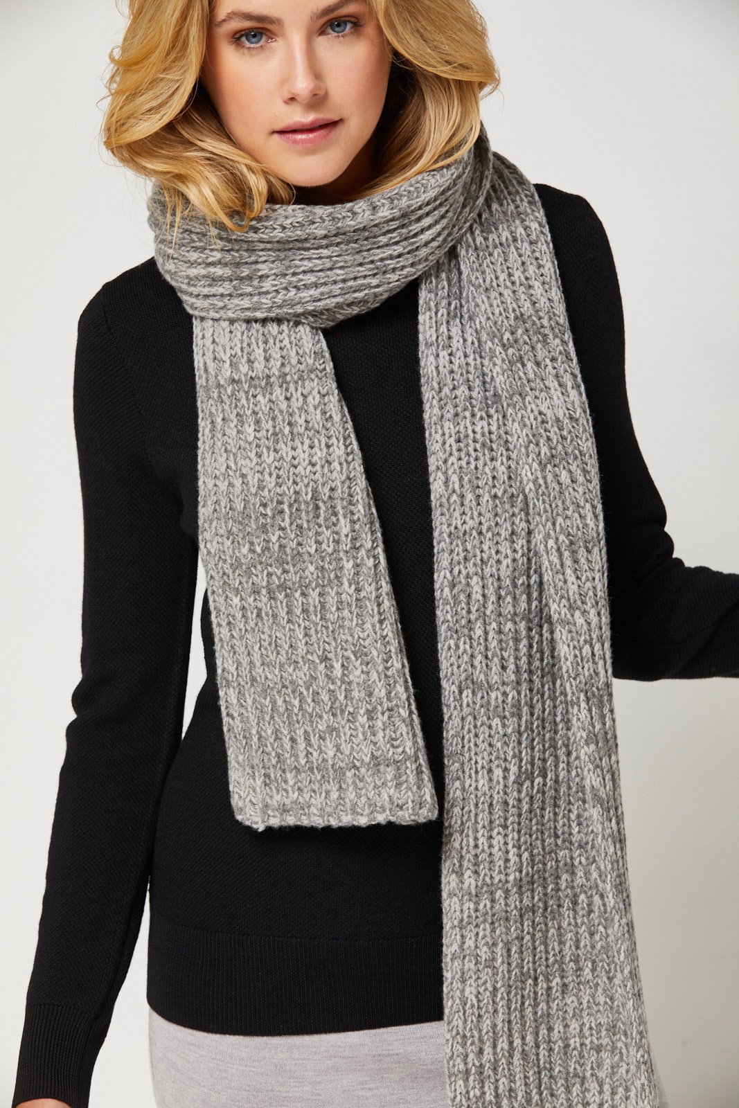 Chunky Rib Merino Scarf in Grey Marle
