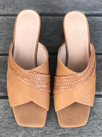 Hensely Mule Sandal in Tan Raffia