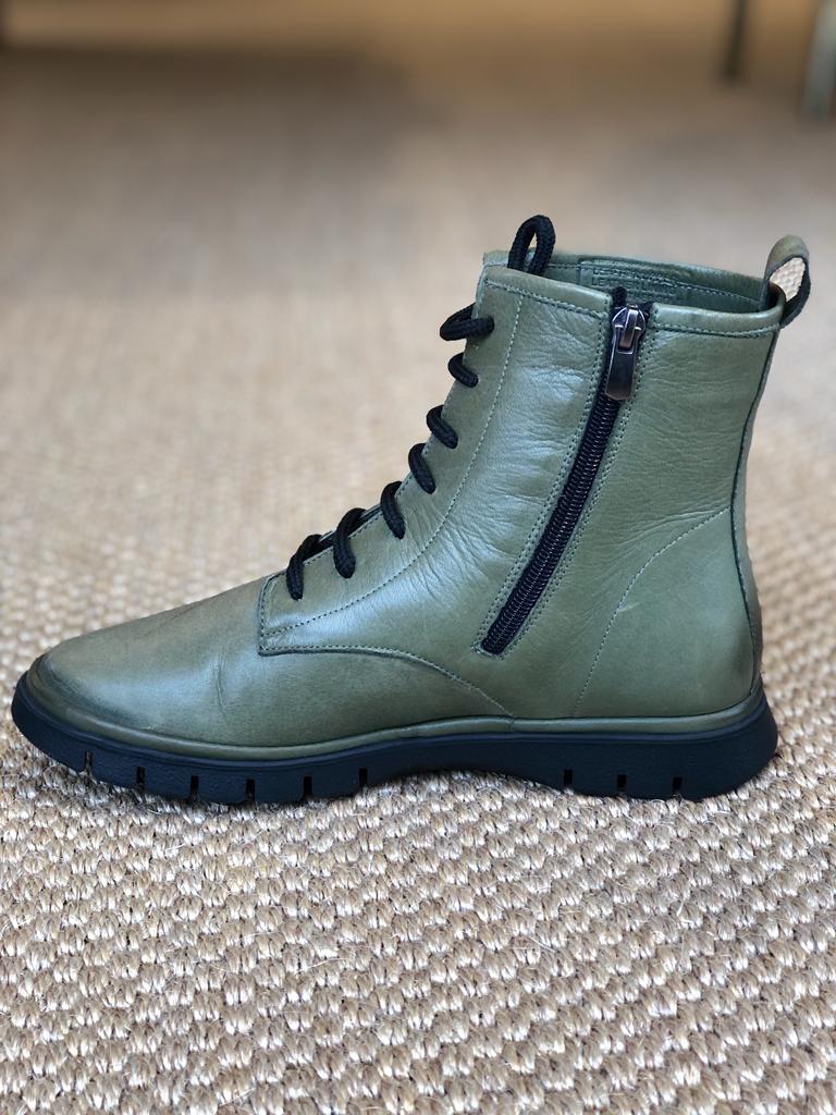 Khaki Laced Boot